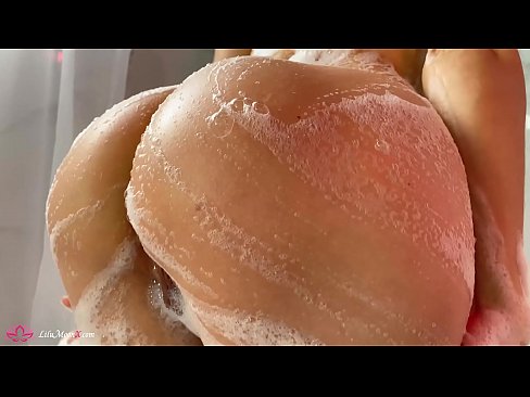 ❤️ Brunette Masturbates obo pẹlu Vibrator to Intense Orgasm ni Shower ❤  si wa